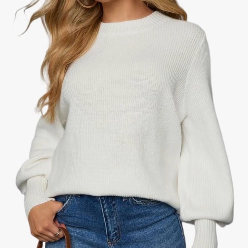 Women’s Classic Crewneck Balloon Sleeve Sweater - White